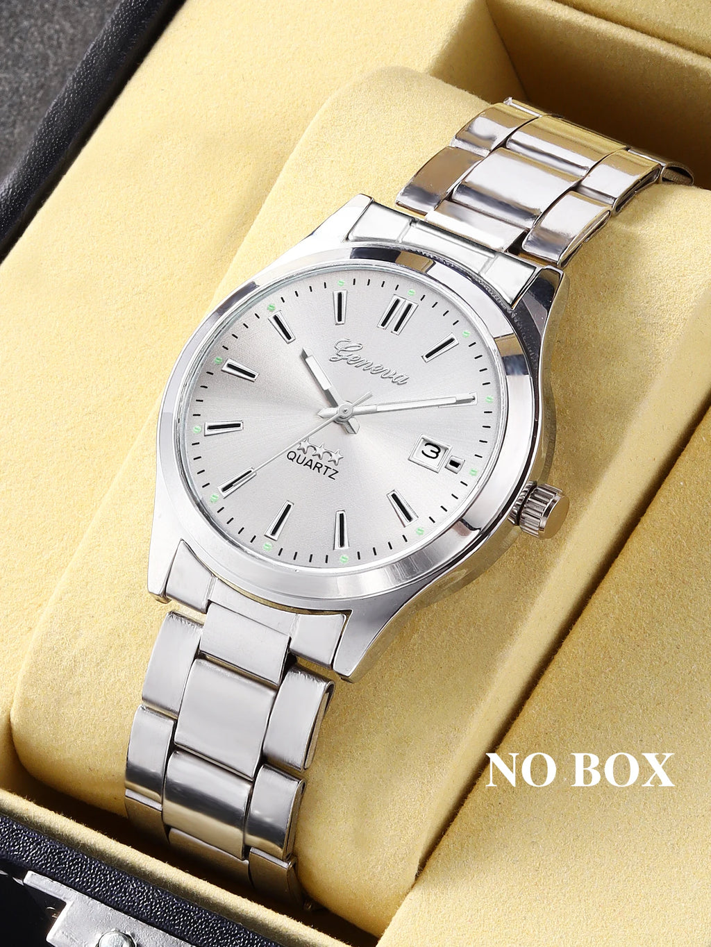 Montre à Quartz pour femmes, Design avec bracelet en acier.