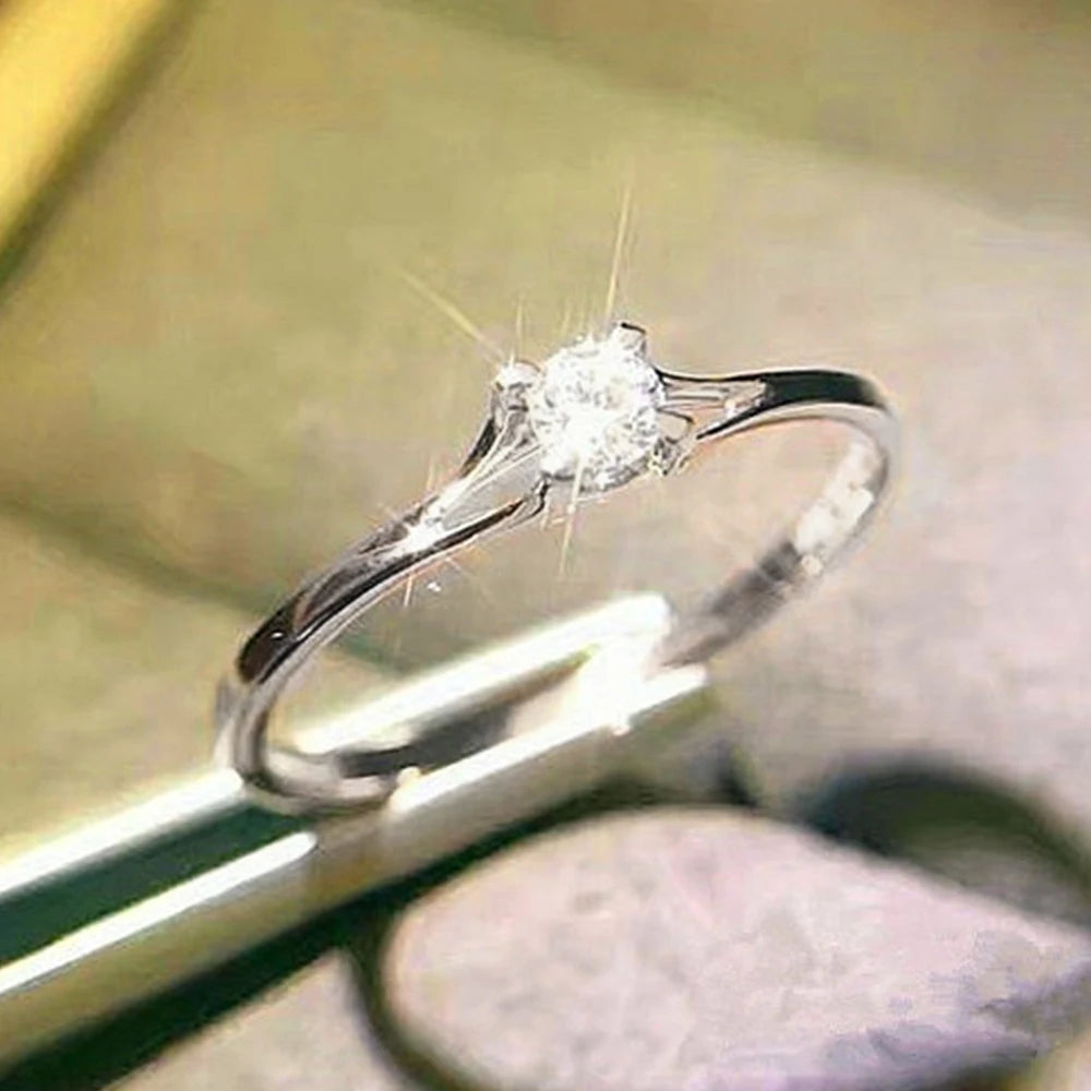 Bagues pour femmes, avec zircone cubique de 4MM,Simple et élégant